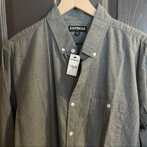 NWT Men’s Express Buttondown